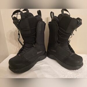 Salomon Pearl Black Snowboard Boots with Purple Accents Size 34.5